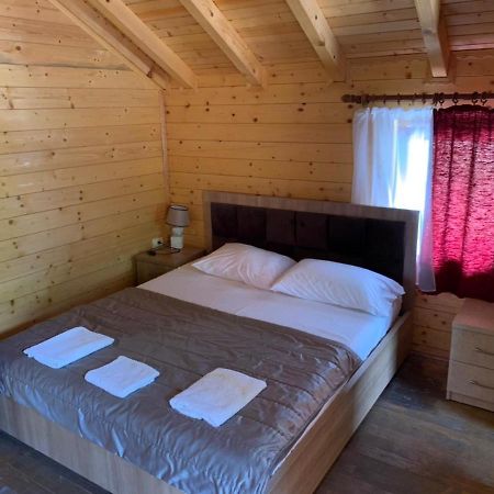 Guest House Валбона Екстериор снимка