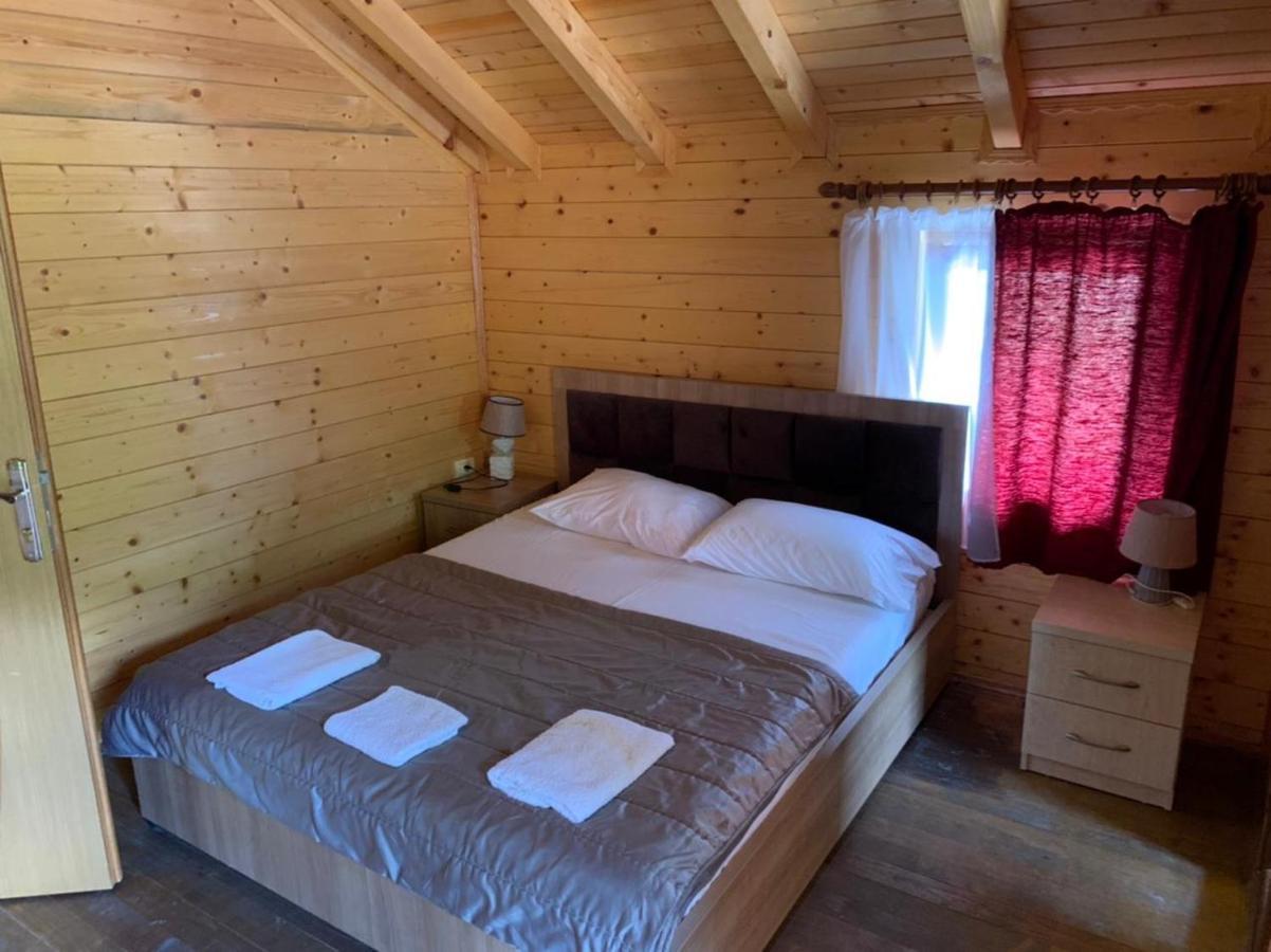 Guest House Валбона Екстериор снимка